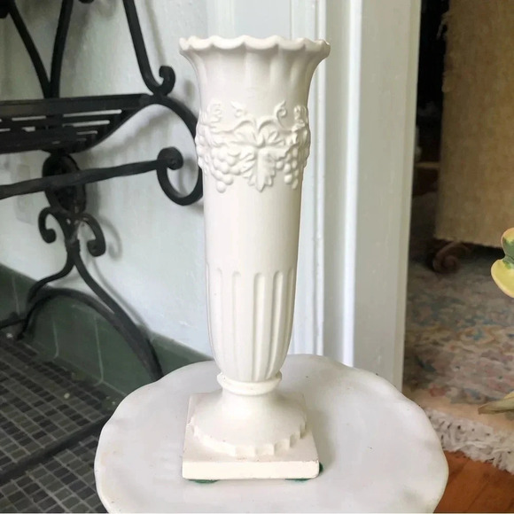 Vintage Japanese Bud Vase - Picture 1 of 7